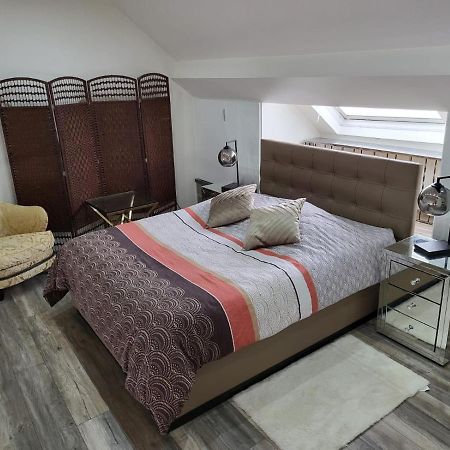 Apartament Duplex Elegant Situe A 1Min De La Gare Du Nord Bruksela Zewnętrze zdjęcie