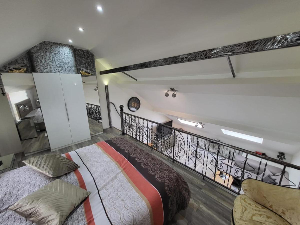 Apartament Duplex Elegant Situe A 1Min De La Gare Du Nord Bruksela Zewnętrze zdjęcie