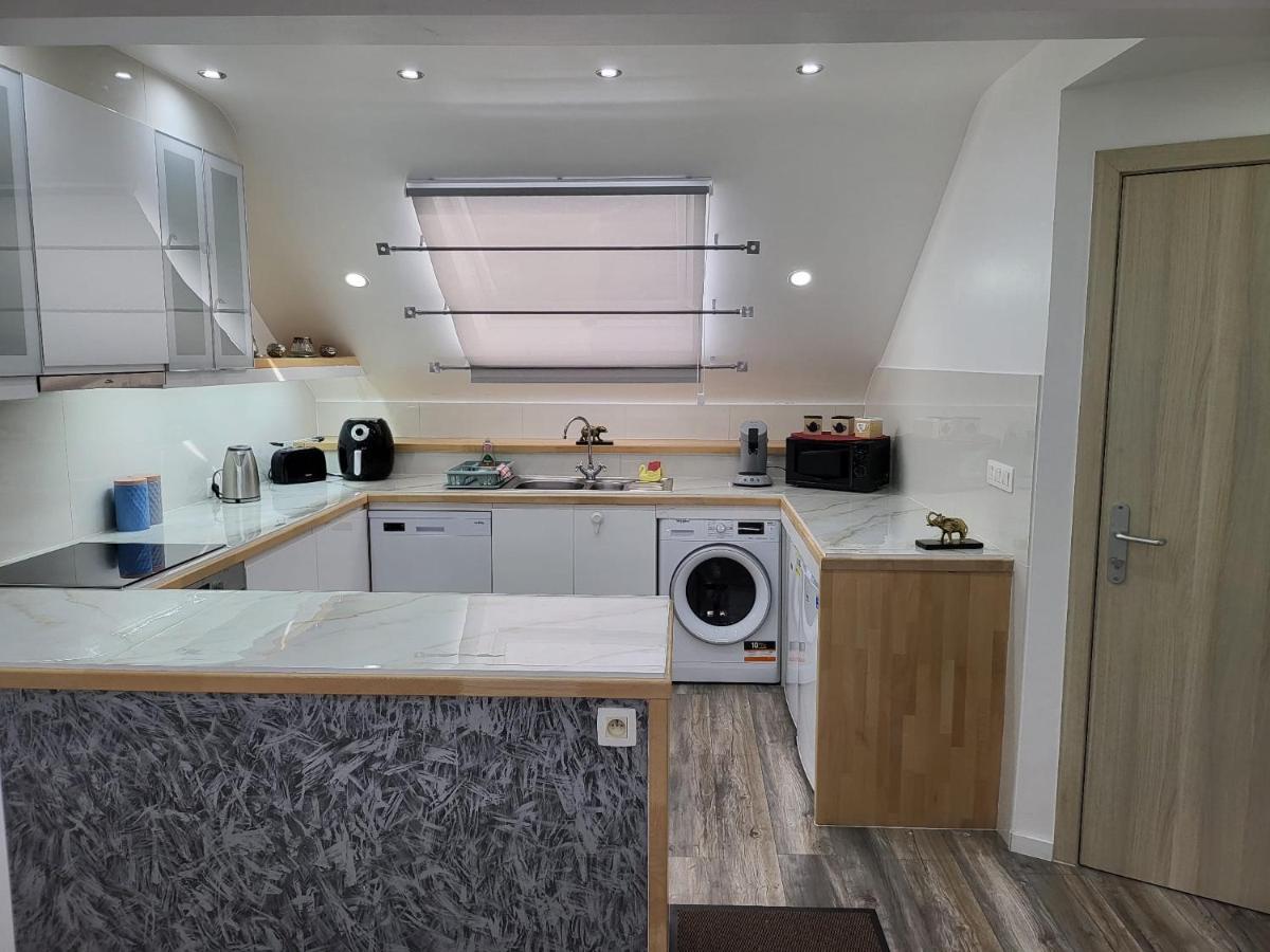 Apartament Duplex Elegant Situe A 1Min De La Gare Du Nord Bruksela Zewnętrze zdjęcie