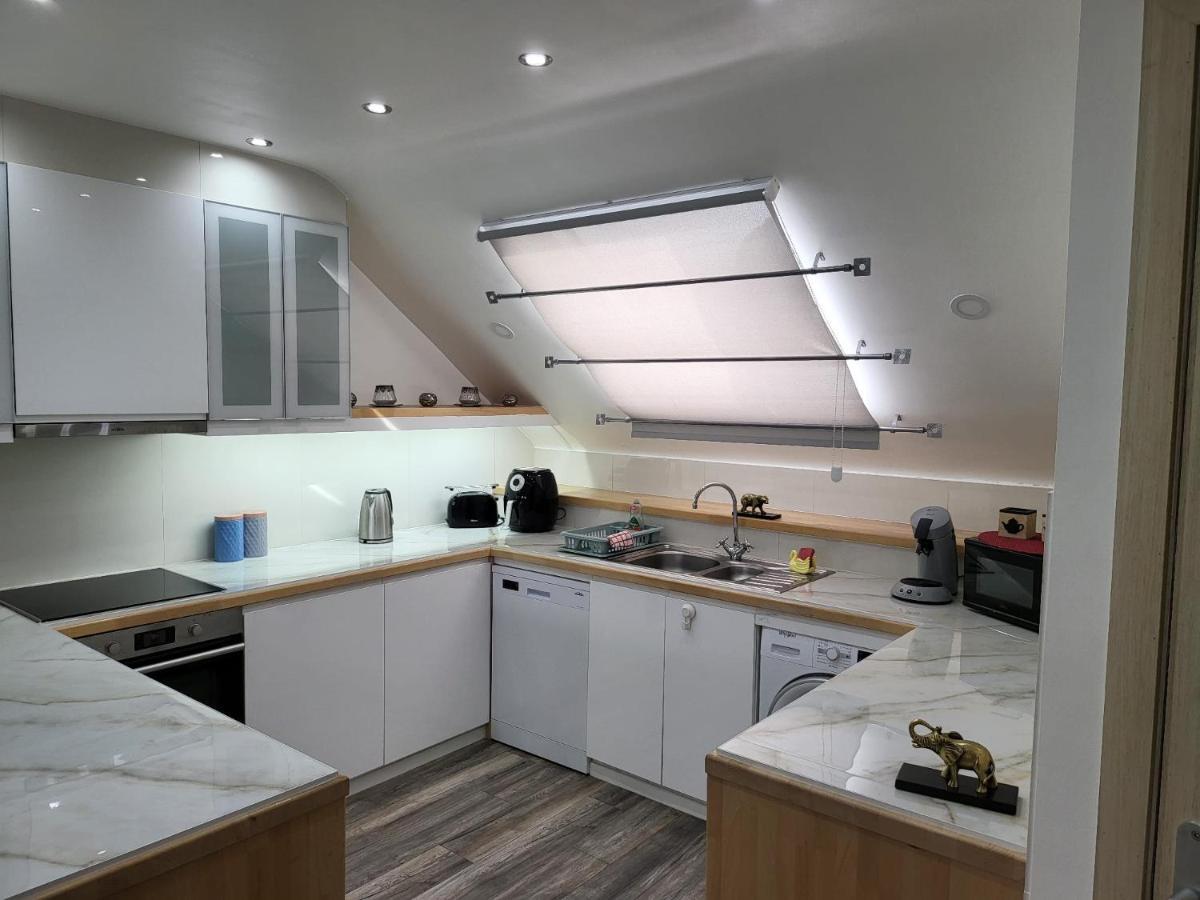 Apartament Duplex Elegant Situe A 1Min De La Gare Du Nord Bruksela Zewnętrze zdjęcie